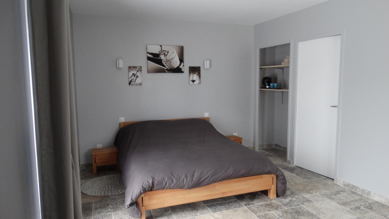 Moulin De Reigner Bed & Breakfast Anche  ภายนอก รูปภาพ